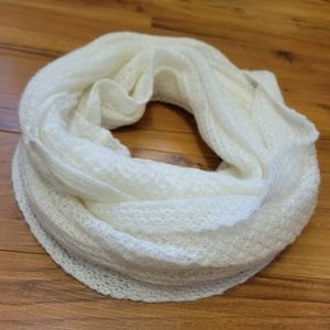 Cream Colored Infinity Scarf OS
